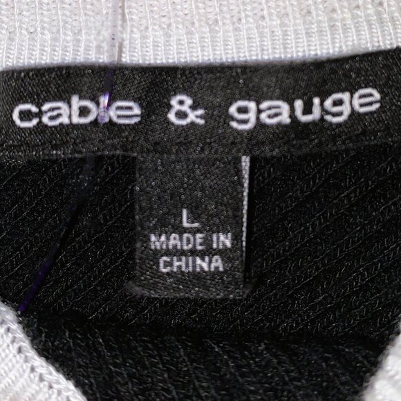 Cable and Gauge V-Neck Rayon Poyester blend - Black/White - Size L - Picture 2 of 6